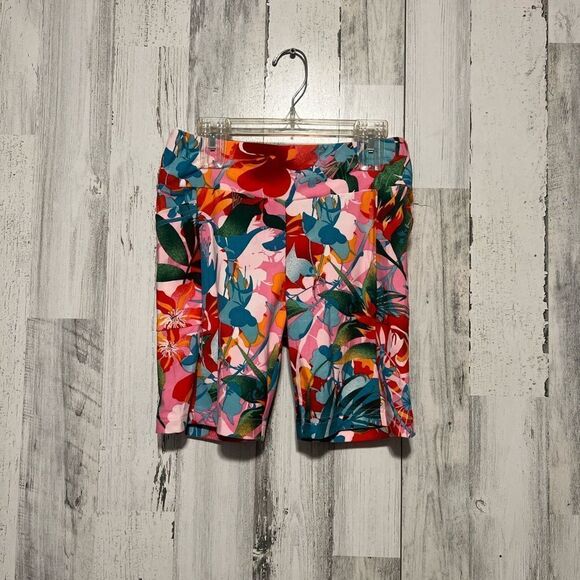 Shorts  - Picture 2 of 4